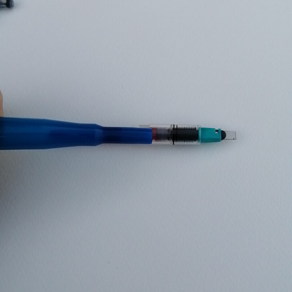 スポイトで綺麗にする