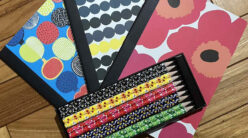 フィンランドに行ったら、素敵なマリメッコ文具に出会いました。