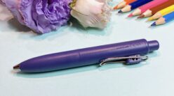 いつもそばに。愛らしさと実用性を両立したボールペン「uni-ball one P」 いつもそばに。愛らしさと実用性を両立したボールペン「uni-ball one P」